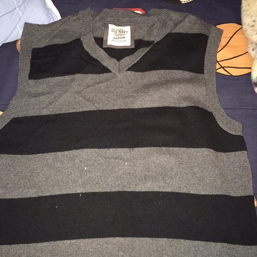 A nice vest gray and black striped